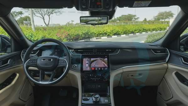 2025 JEEP GRAND CHEROKEE LIMITED PLUS LUXURY 4X4 GCC With 3Yrs or 60K Km Warranty At Official Dealer