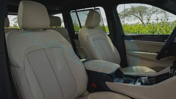 2025 JEEP GRAND CHEROKEE LIMITED PLUS LUXURY 4X4 GCC With 3Yrs or 60K Km Warranty At Official Dealer