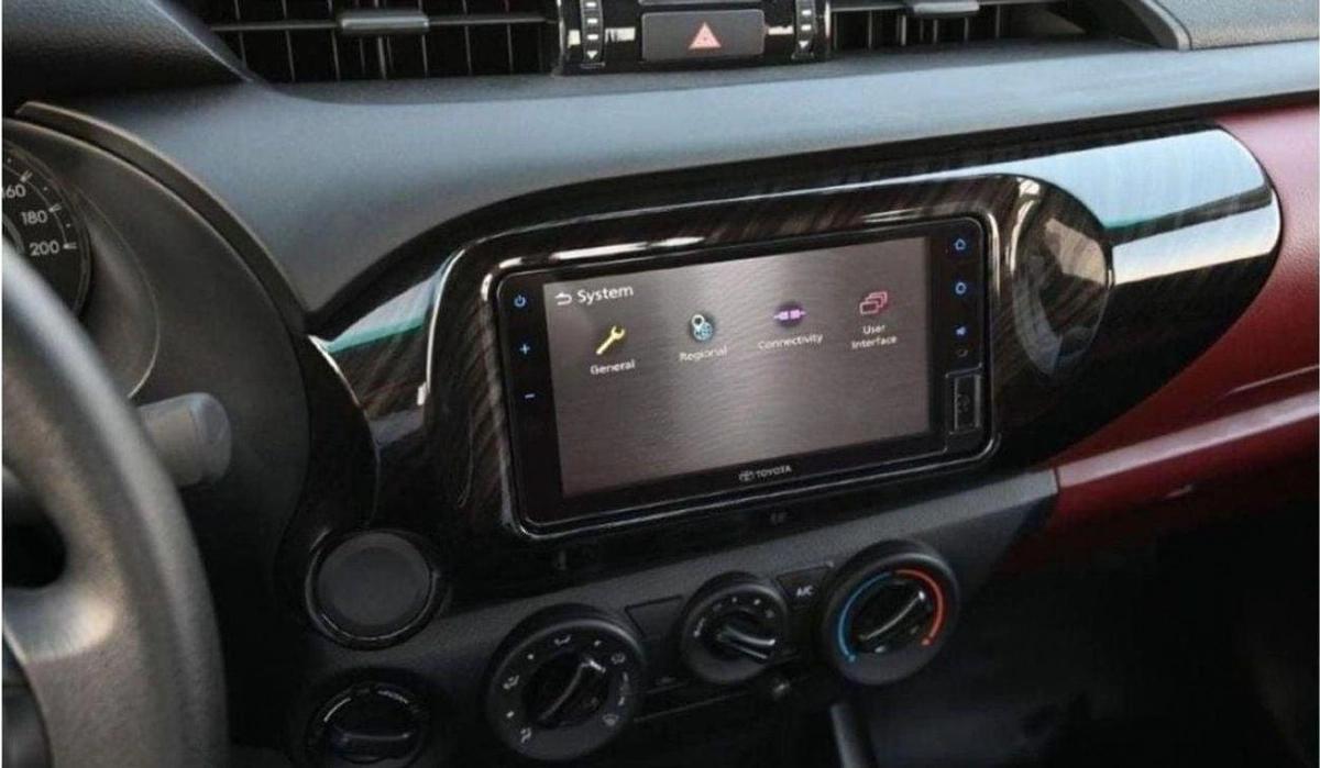 Toyota Hilux Toyota Hilux Single Cab 2.4L Manual 2024-9-9