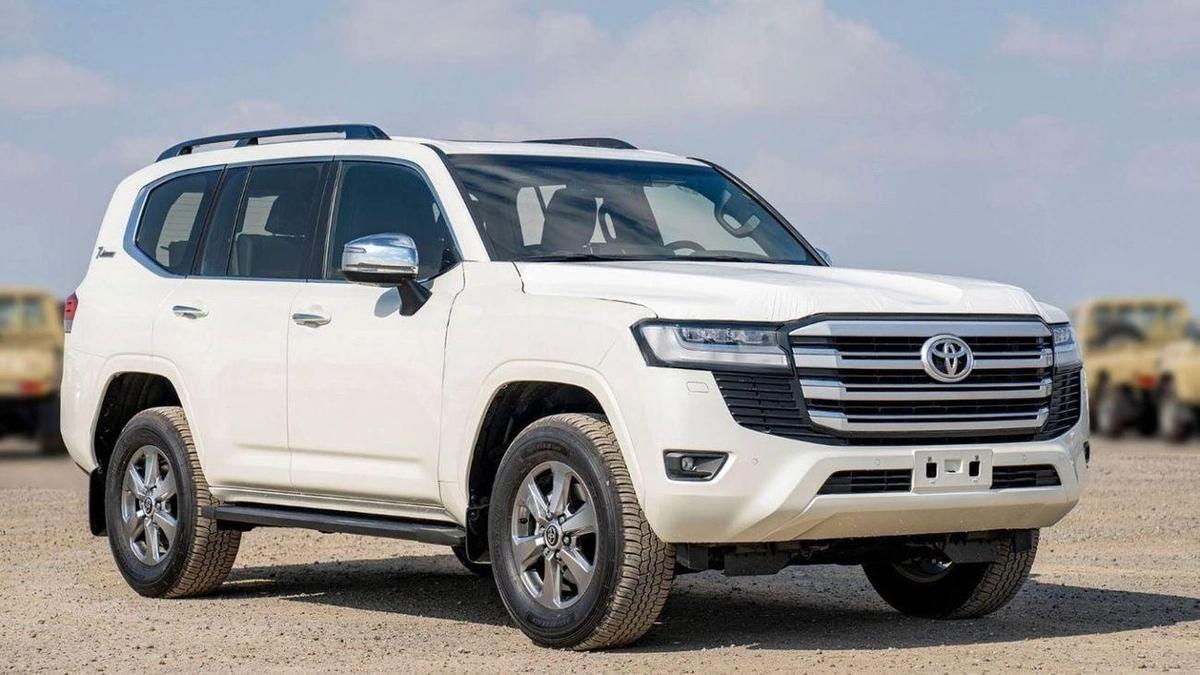 Toyota Land Cruiser LC300 VX 4.0P AT MY2024 – WHITE-0-0