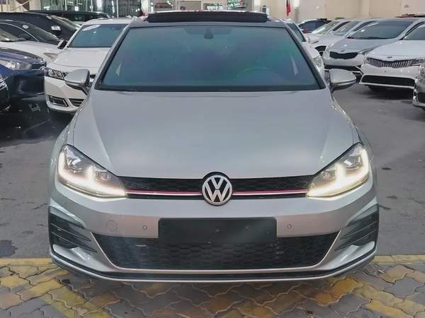 فولكسفاغن جولف GTI MK7 2018 خليجي