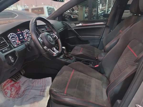 فولكسفاغن جولف GTI MK7 2018 خليجي