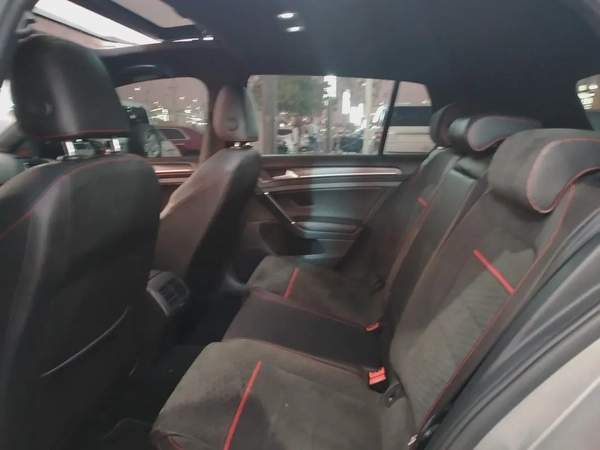 فولكسفاغن جولف GTI MK7 2018 خليجي