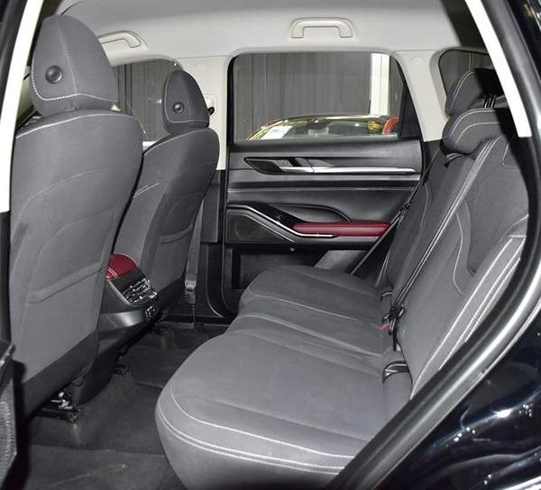 Haval H6 2.0 GDiT ( 2024 Model ) in Black Color GCC Specs