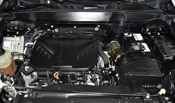 Haval H6 2.0 GDiT ( 2024 Model ) in Black Color GCC Specs