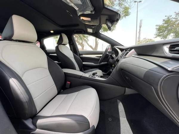 Infiniti QX55