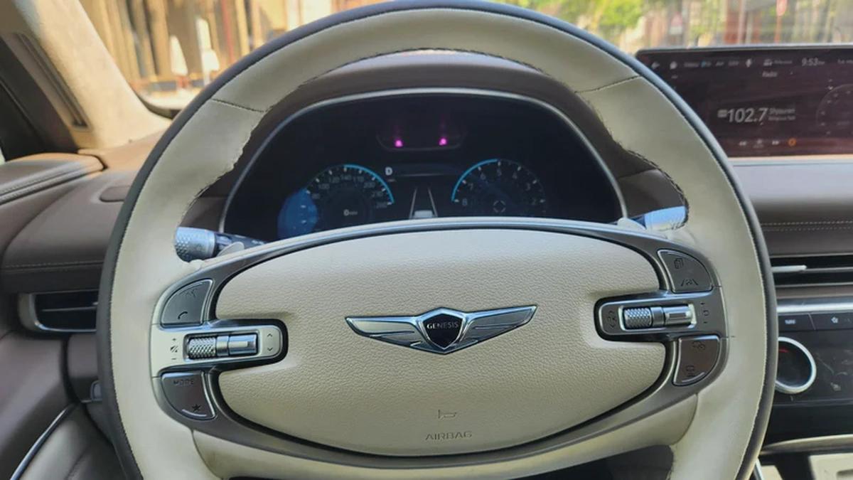 2023 Genesis GV80 Royal-Full option 3.5L/6 cyl-Excellent Condition-10-10