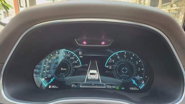 2023 Genesis GV80 Royal-Full option 3.5L/6 cyl-Excellent Condition