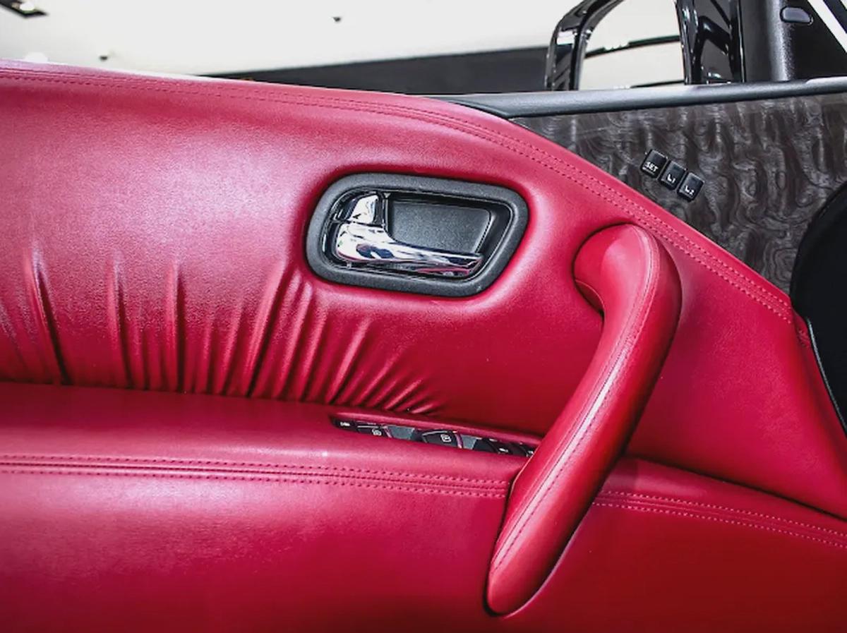 2022 ll Nissan patrol V8 400Hp ll Gcc ll Full option Platinum Le-7-7