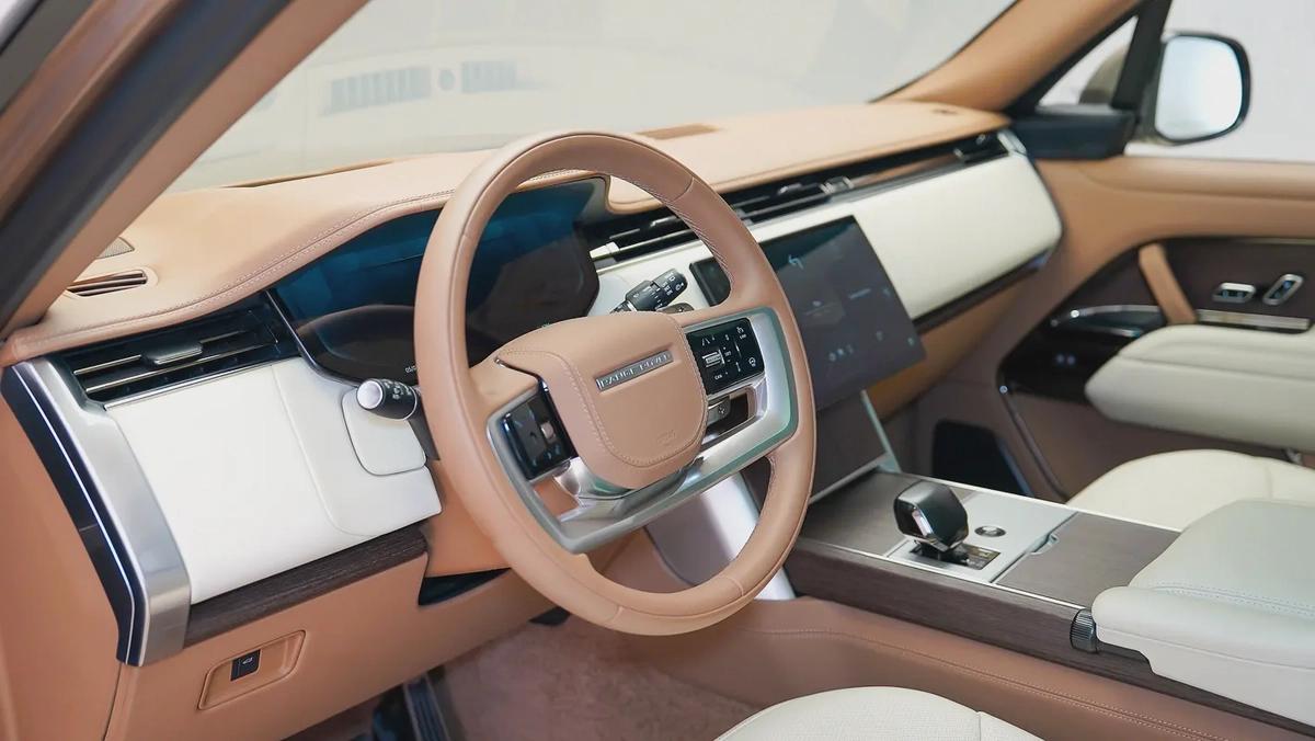 Special Offer | AED 15,882 PM | 1 of 5, GCC | P615 SV Bespoke Ghazal Edition-4-4