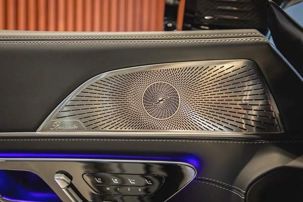 MERCEDES-BENZ SL63 AMG Bi-Turbo / 2022 / 3 YEARS WARRANTY N SERVICE AVAILABLE