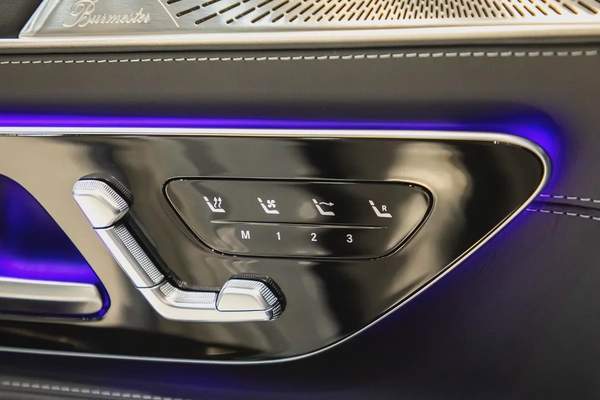 MERCEDES-BENZ SL63 AMG Bi-Turbo / 2022 / 3 YEARS WARRANTY N SERVICE AVAILABLE