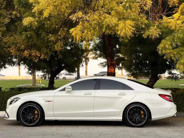 Mercedes Benz CLS 63 AMG FREE ACCIDENT UNDER WARRANTY