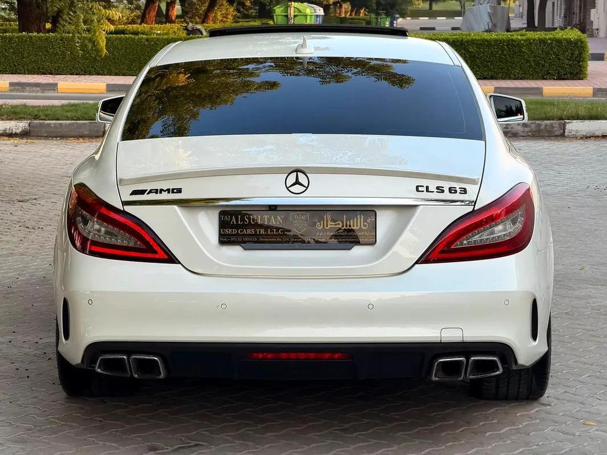 Mercedes Benz CLS 63 AMG FREE ACCIDENT UNDER WARRANTY-7-7