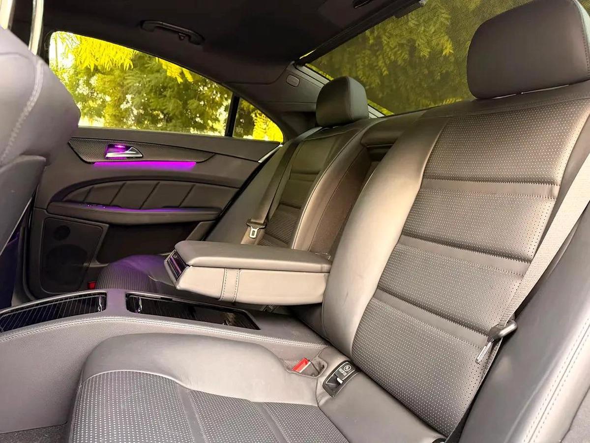 Mercedes Benz CLS 63 AMG FREE ACCIDENT UNDER WARRANTY-5-5