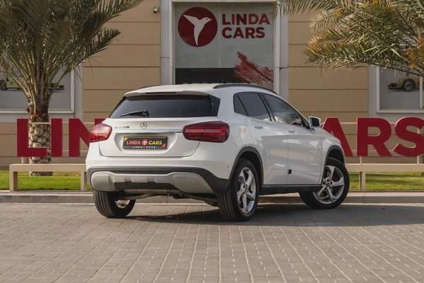 Mercedes-Benz GLA 220