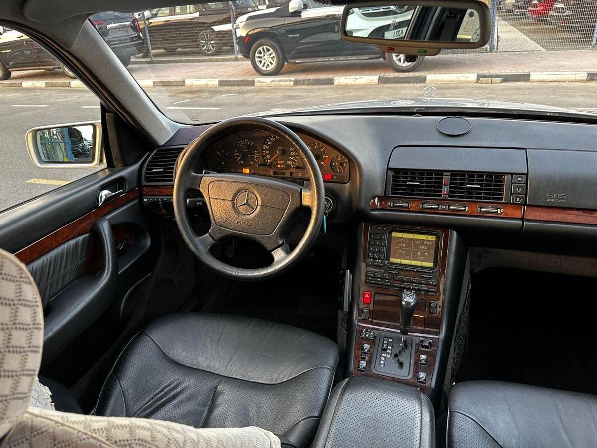 Mercedes-Benz S 500-11-11