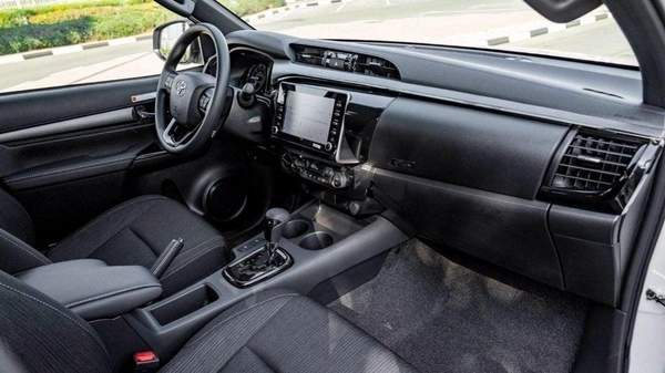 Toyota Hilux Toyota hilux adventure diesel 2.8L 2024 for export only