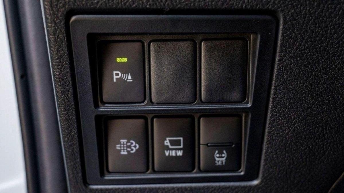 Toyota Hilux Toyota hilux adventure diesel 2.8L 2024 for export only-16-16