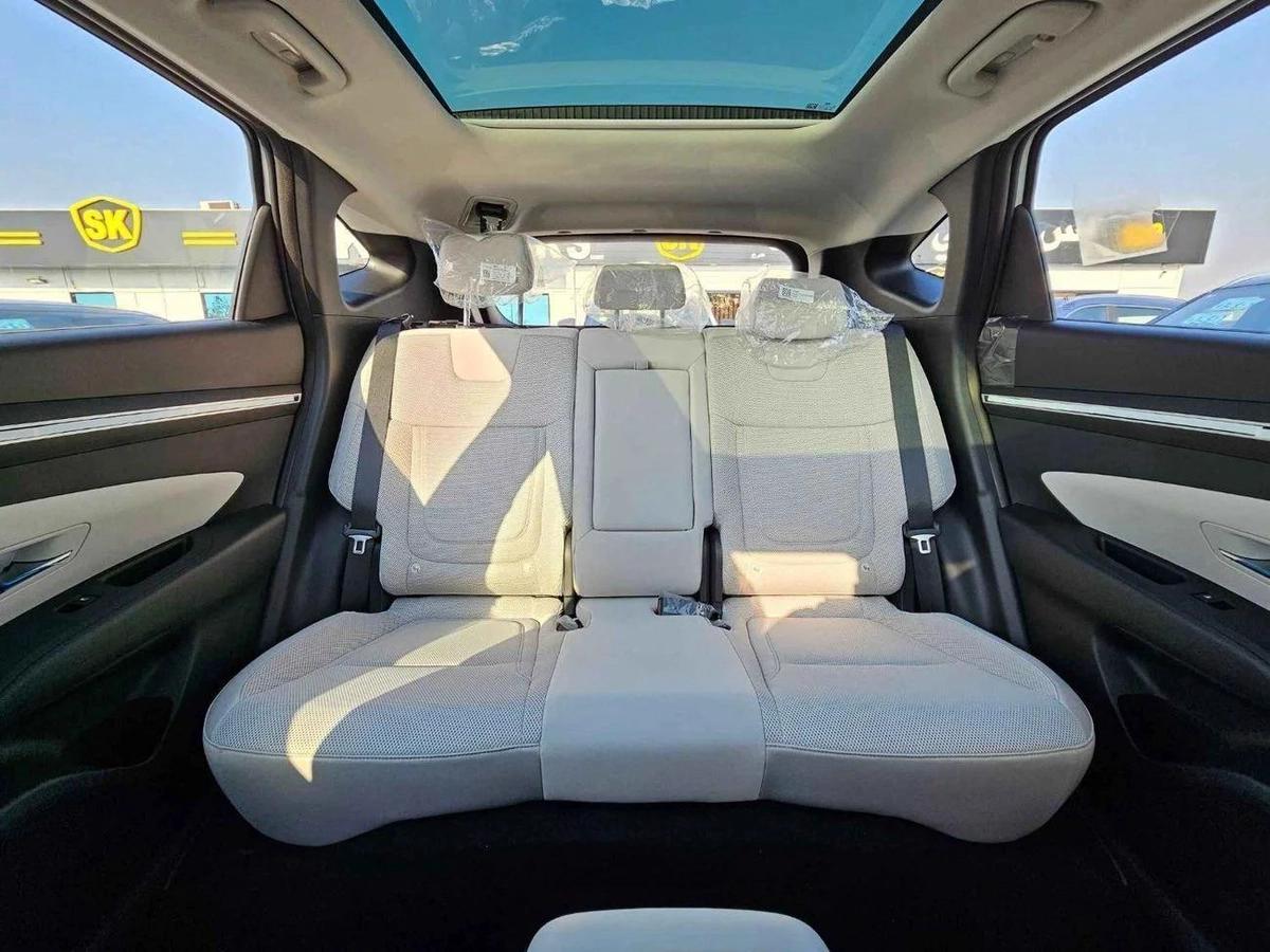 Hyundai Tucson 1.6L V4 PETROL / PUSH START / DVD CAMERA / PANORAMIC ROOF/ (CODE# TC16FO)-5-5
