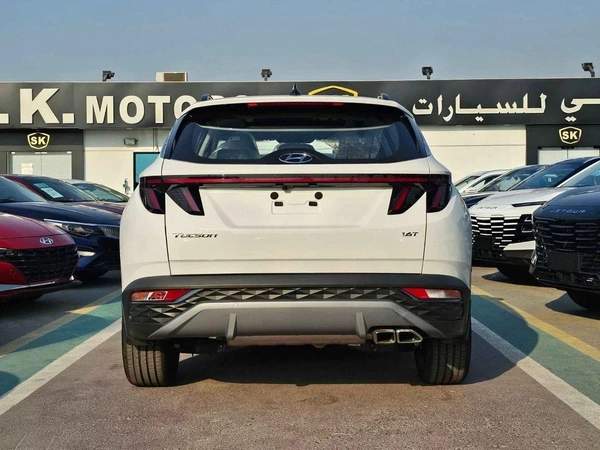 Hyundai Tucson 1.6L V4 PETROL / PUSH START / DVD CAMERA / PANORAMIC ROOF/ (CODE# TC16FO)