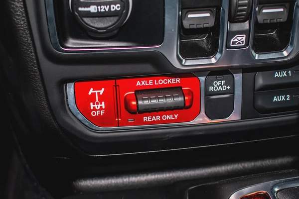 2025 Jeep Wrangler Willys 4xe hybrid