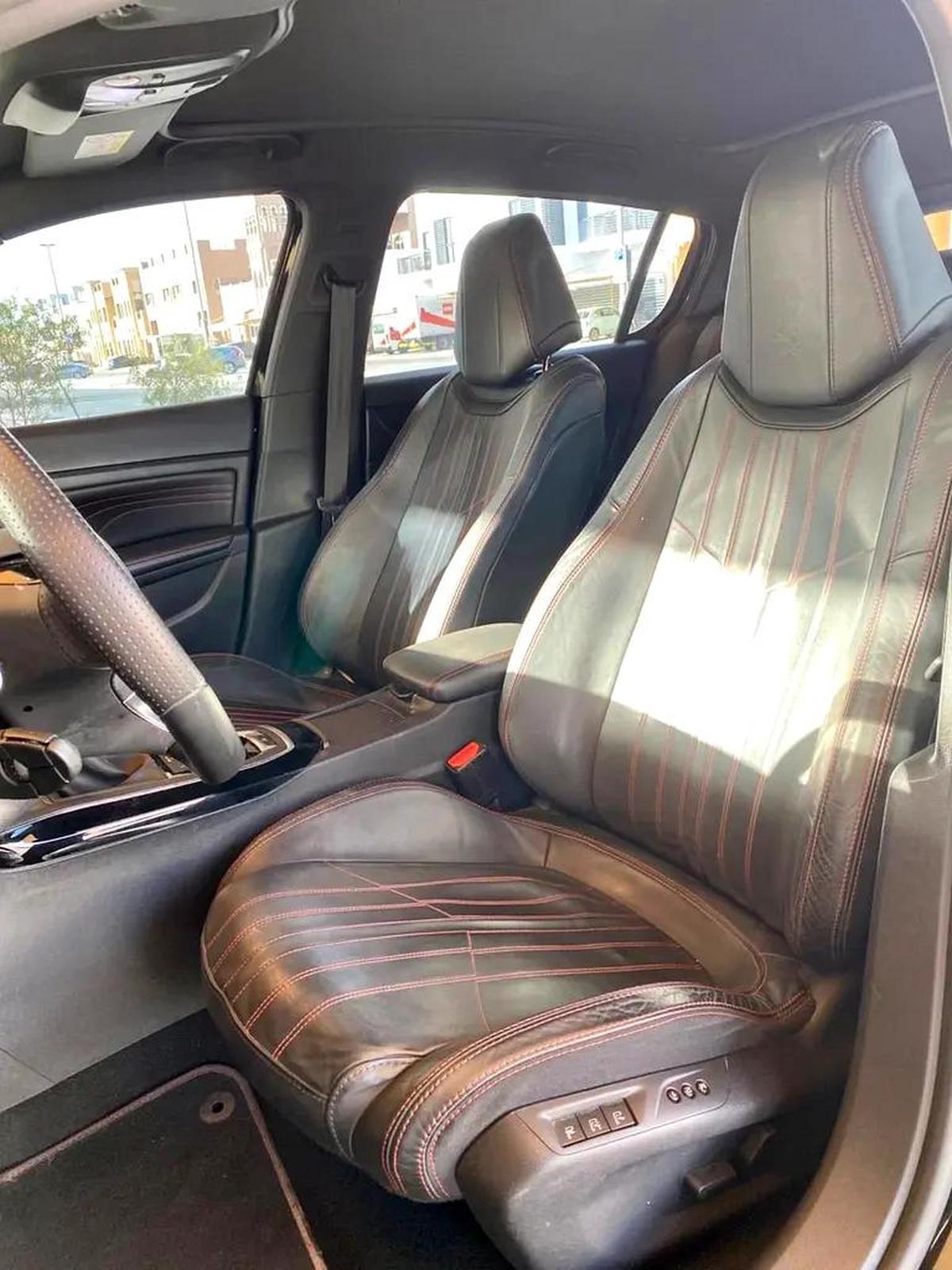 2018 PEUGEOT 308 GT LINE || GCC || FULL OPTION PANORAMA || FULL SERVICE HISTORY || PRISTINE CONDTION-5-5