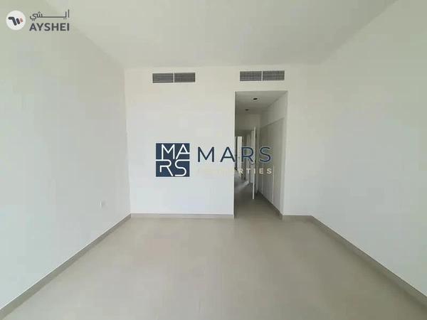 Brand New l Corner 3BHK In Masaar l First Living