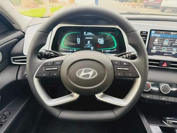 Hyundai Elantra 1.5L GLS 2025 0KM