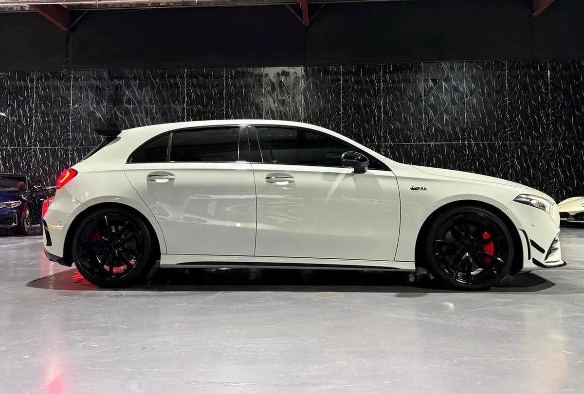 2022 Mercedes-Benz A 35 AMG 4MATIC | GCC Specs | Full Service History-13-13