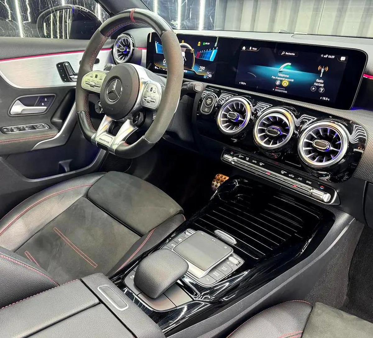 2022 Mercedes-Benz A 35 AMG 4MATIC | GCC Specs | Full Service History-1-1