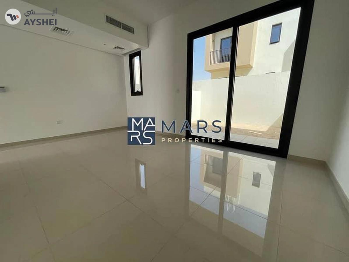 Luxury| Spacious| 2 Bedroom Twonhouse| With Maid Room+ Covered Parking| Best Price-13-13