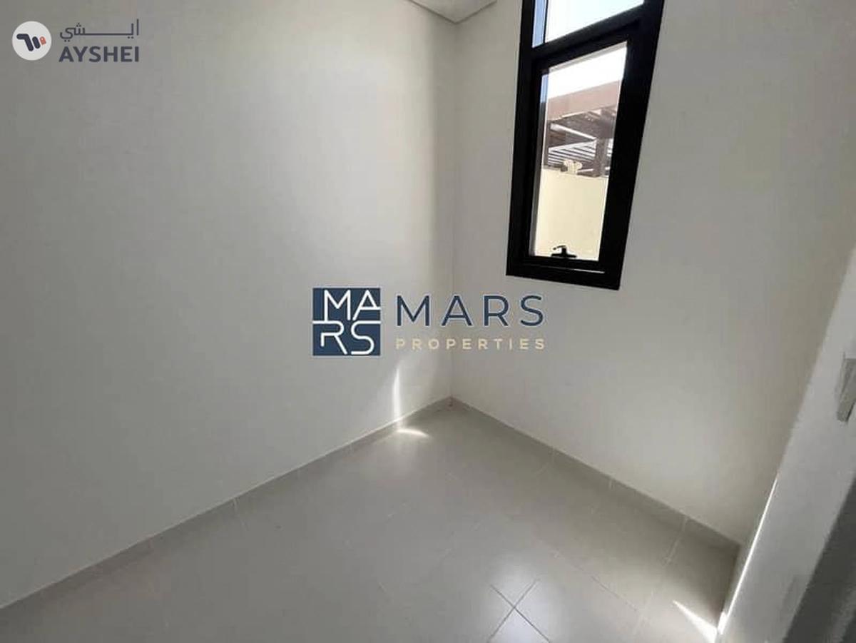 Luxury| Spacious| 2 Bedroom Twonhouse| With Maid Room+ Covered Parking| Best Price-16-16