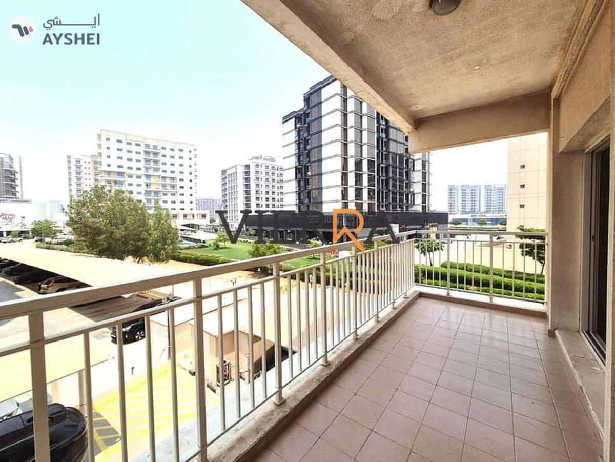 Mazaya 19, Queue Point, Liwan, Dubai-8-8