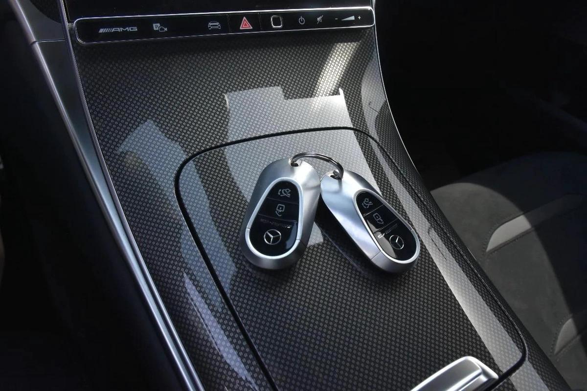 AMG GLC43 COUPE 2024 | WHITE-16-16