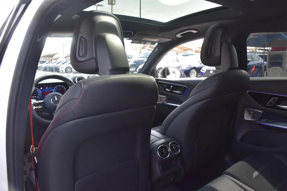 AMG GLC43 COUPE 2024 | WHITE-6-6