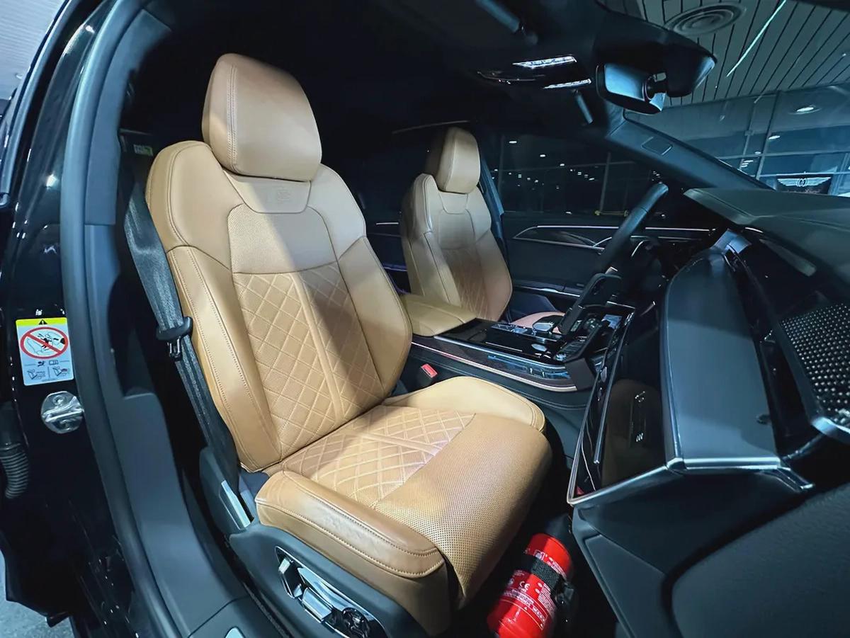 AUDI S8, GCC, UNDER WARRANTY-3-3