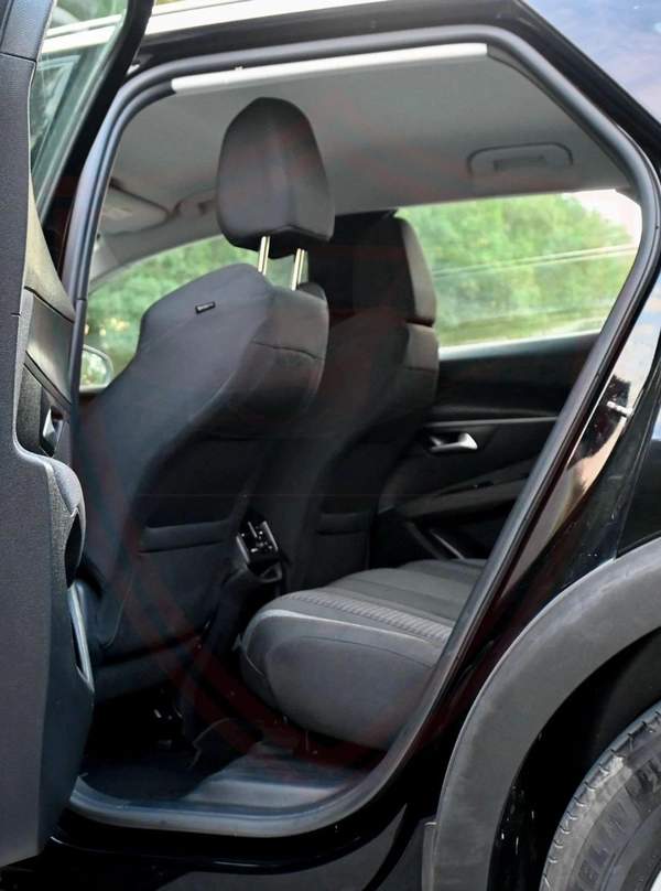 Used Peugeot 3008 2023