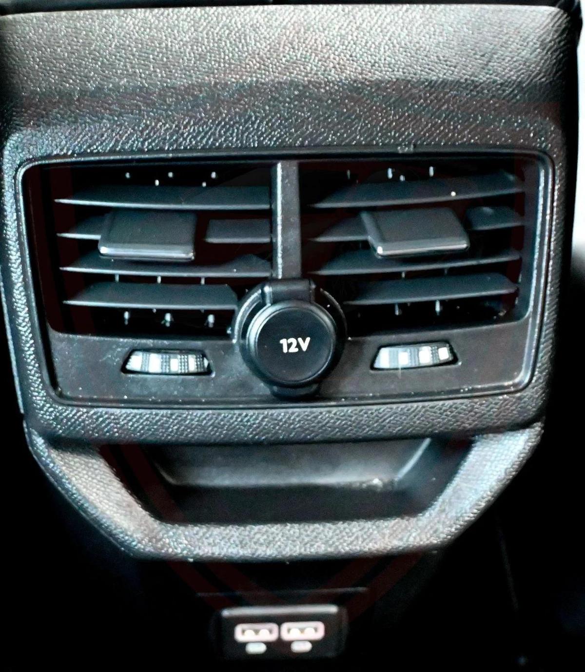 Used Peugeot 3008 2023-14-14