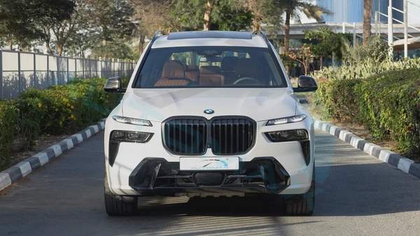 ( Only For Export ) 2026 BMW X7 xDrive 40i M 3.0T GCC BRAND NEW