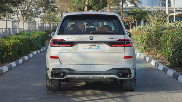 ( Only For Export ) 2026 BMW X7 xDrive 40i M 3.0T GCC BRAND NEW
