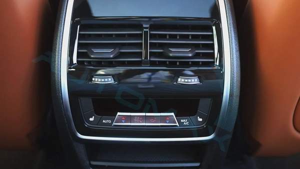 ( Only For Export ) 2026 BMW X7 xDrive 40i M 3.0T GCC BRAND NEW