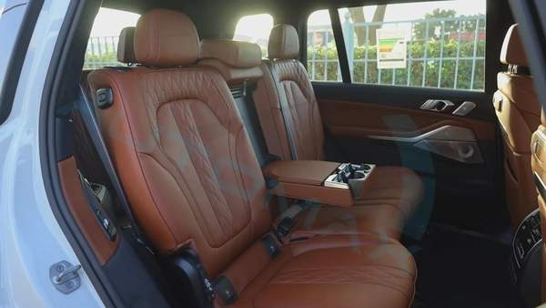 ( Only For Export ) 2026 BMW X7 xDrive 40i M 3.0T GCC BRAND NEW