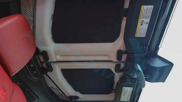 ( Only For Export ) 2024/2024 JEEP WRANGLER RUBICON 392 V8 6.4L GCC BRAND NEW