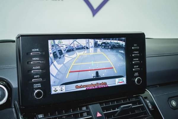 1 YR WARRANTY | 4.0 GXR | GCC | AED 4,000 PM