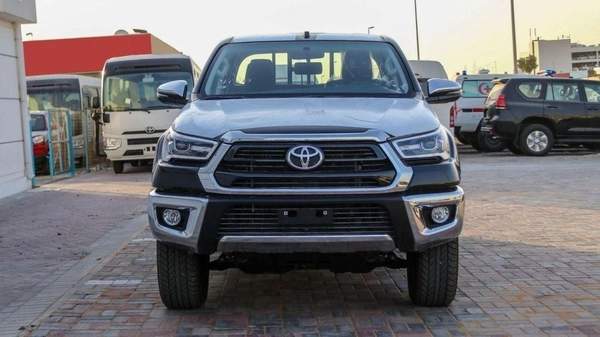 Toyota Hilux HILUX GLX 2.7L AT PETROL 2024