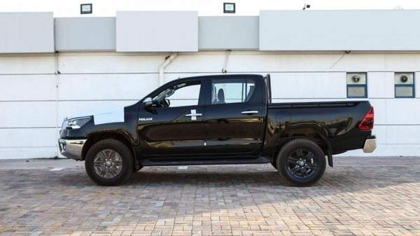 Toyota Hilux HILUX GLX 2.7L AT PETROL 2024