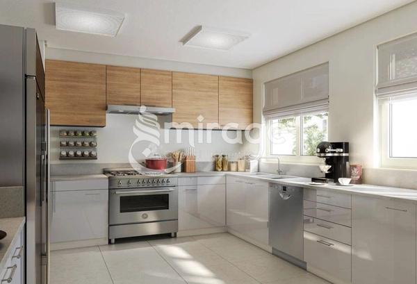 Huge 5BHK+M | Perfect Location | Family Home