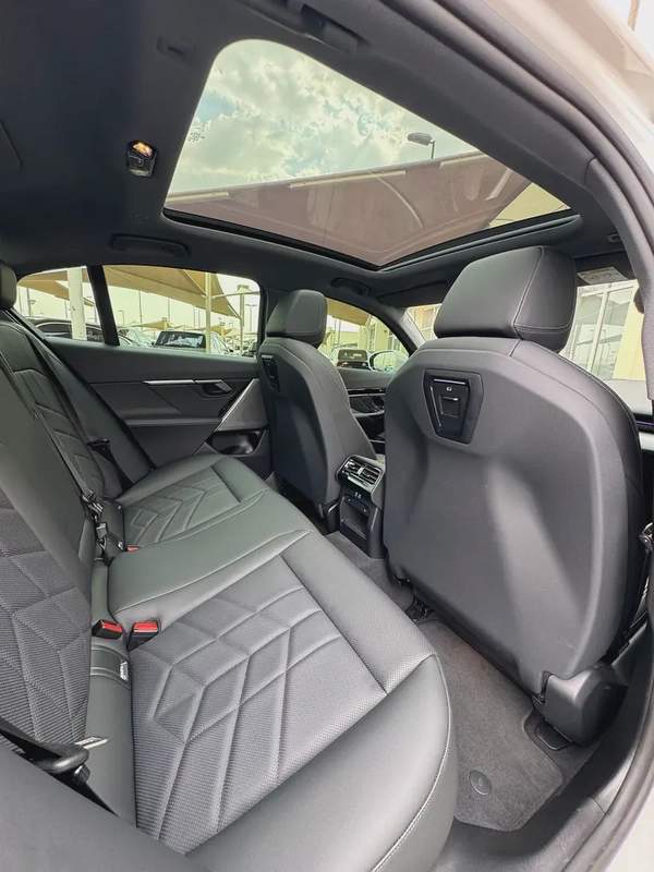 BMW 520i M kit 2024 fully loaded under warrant 2 years from Pitstop AGMC