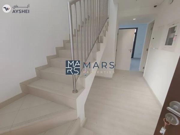 Luxurious brand 2 bedroom villa available in nasma residence for rent just 80k